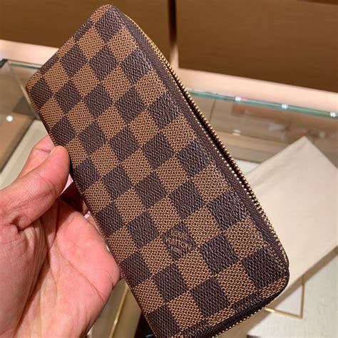 louis vuitton bondi contact
